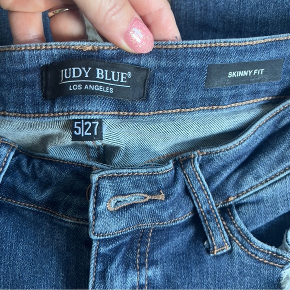 Judy Blue Ankle Distressed Blue Jeans 27 - Picture 3 of 3